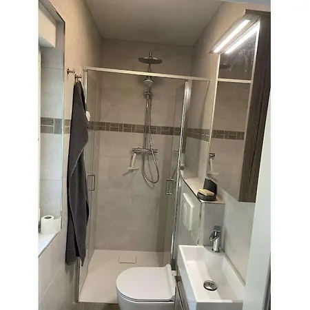 Holiday home Renovated With Garden